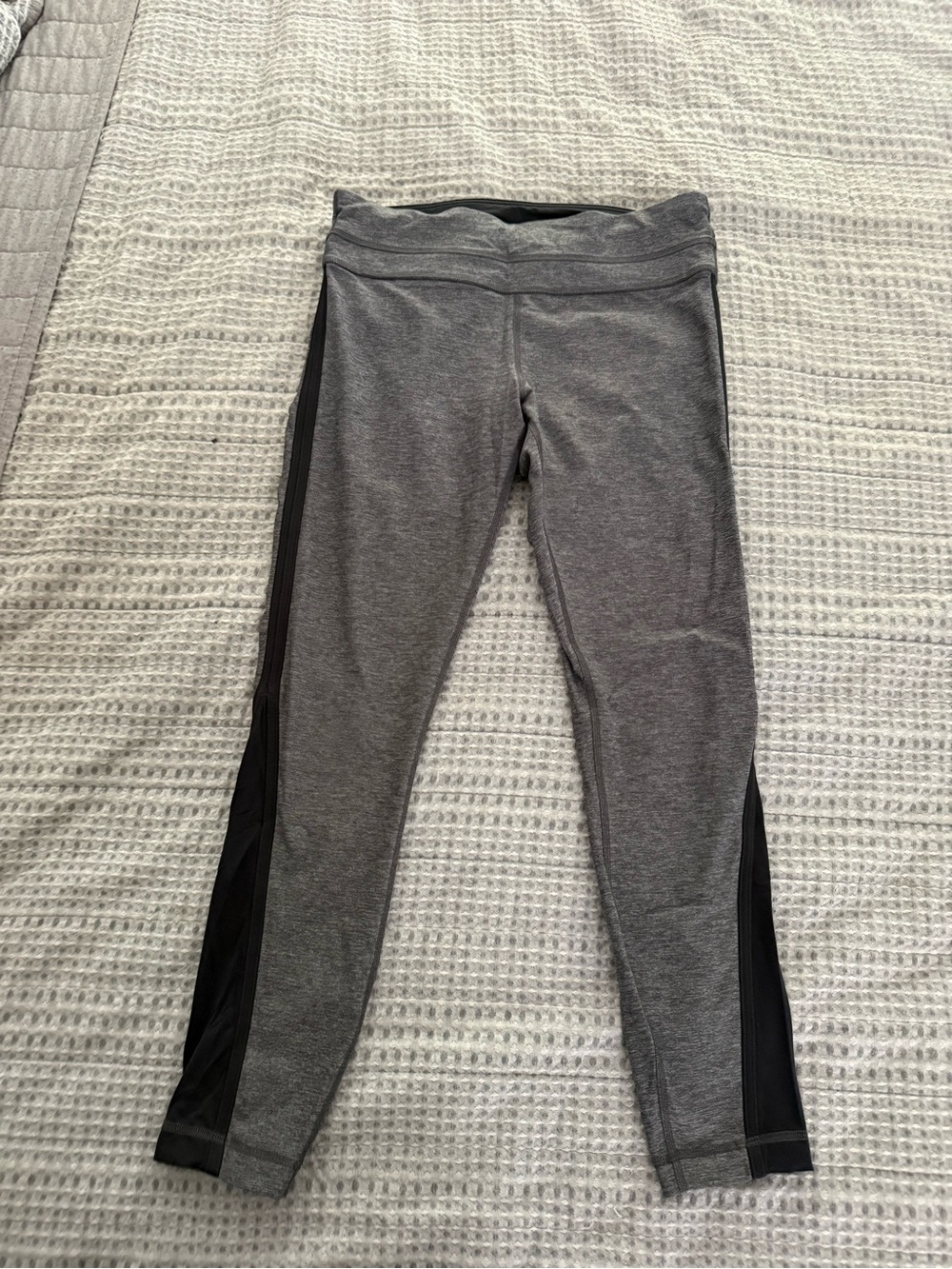 Lululemon Gray and Black Active Leggings -